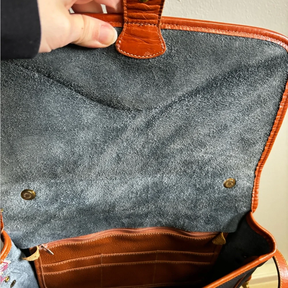 Classic Navy and Brown Leather Satchel - Picture 6 of 9
